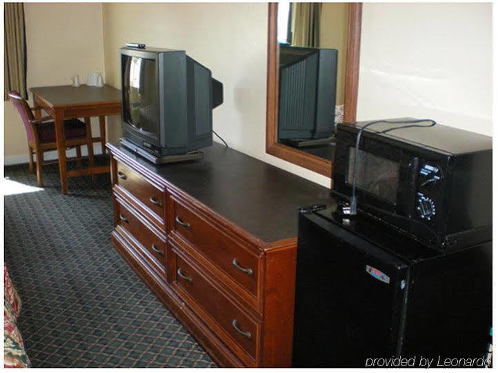 Hotel Corona Ca - Hwy 91 מראה חיצוני תמונה
