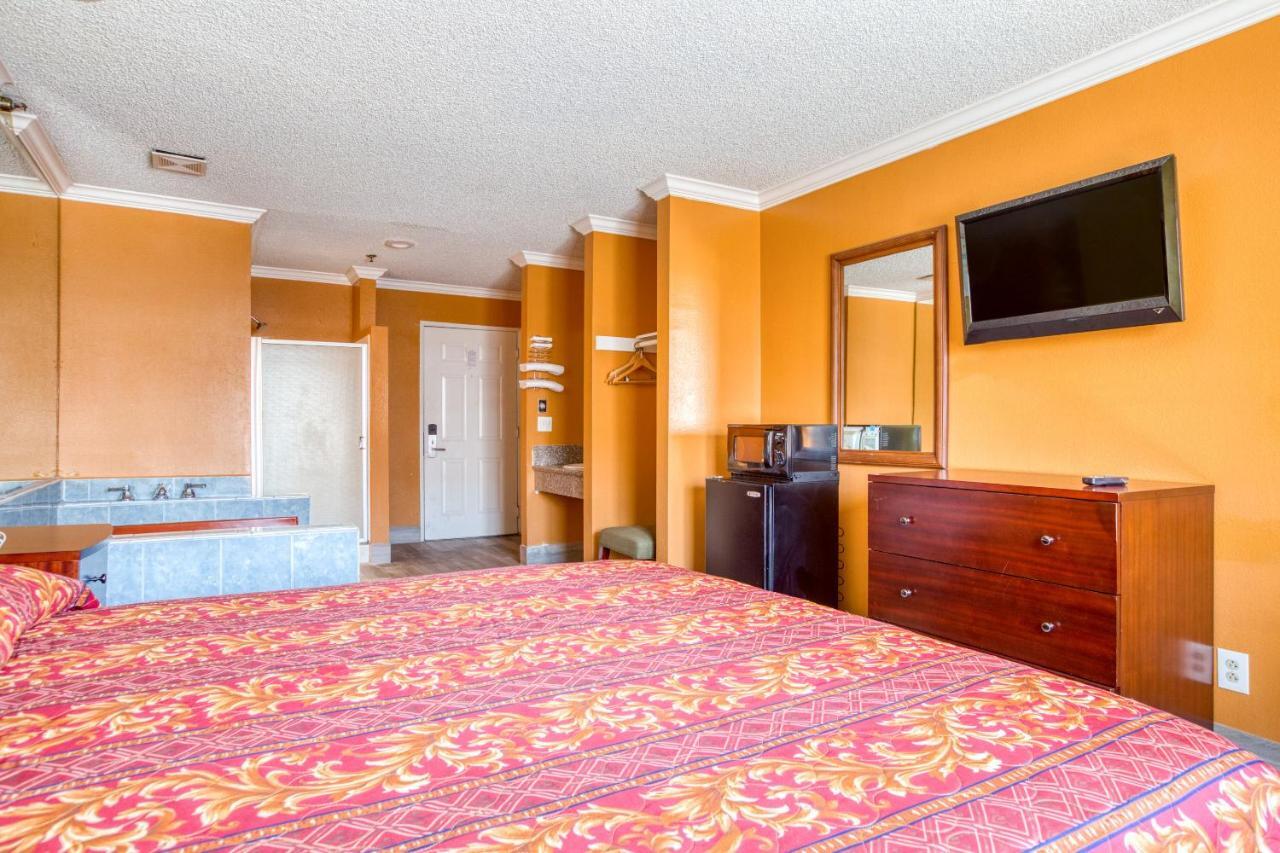 Hotel Corona Ca - Hwy 91 מראה חיצוני תמונה